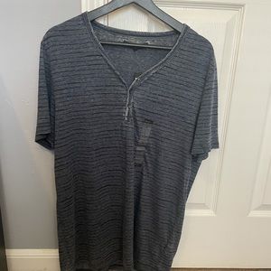 Men Kenneth Cole Navy stripe Henley tee Large